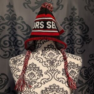 Kids/Toddler Ottawa Senators Hockey NHL Winter Knit Hat with Earflaps & Pom Pom